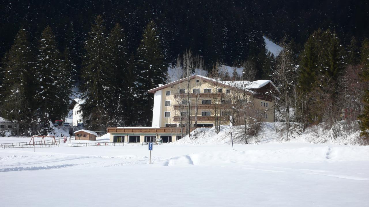 Haus Diana Hotel Reutte Exterior foto