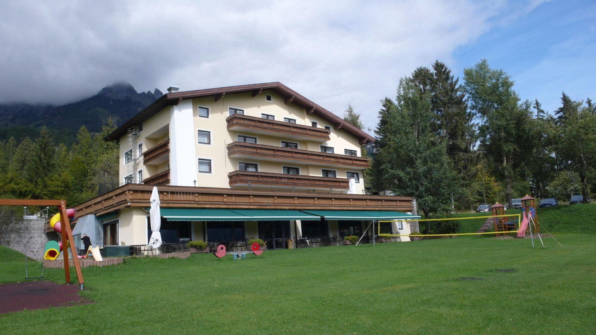 Haus Diana Hotel Reutte Exterior foto